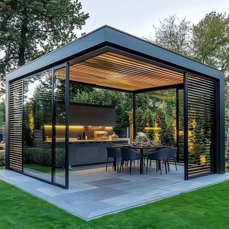 Gazebo & Pergolas