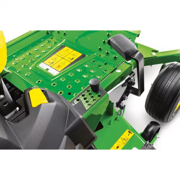 John Deere Z515E Zero-Turn Riding Mower 152cm