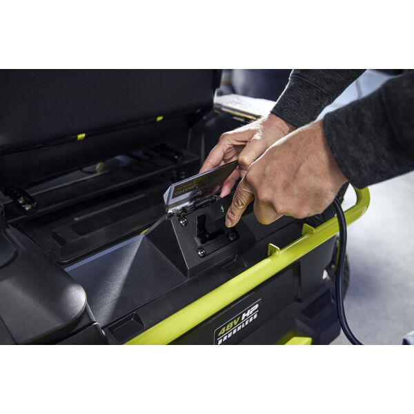 Ryobi 48V HP Brushless 137.2cm Battery Zero Turn Mower
