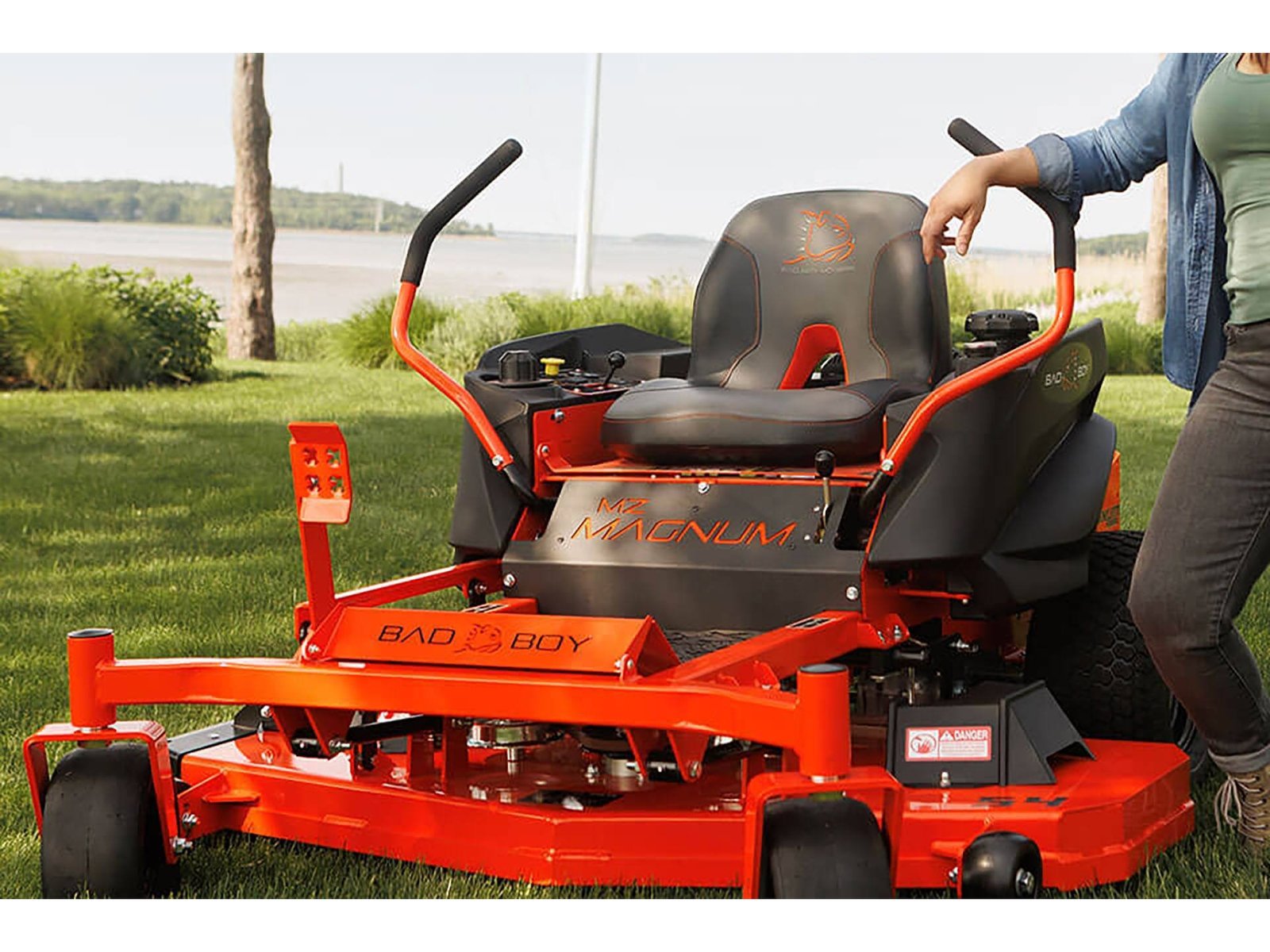 Bad Boy MZ Magnum 24 HP Gas Zero-Turn Mower 137.2cm