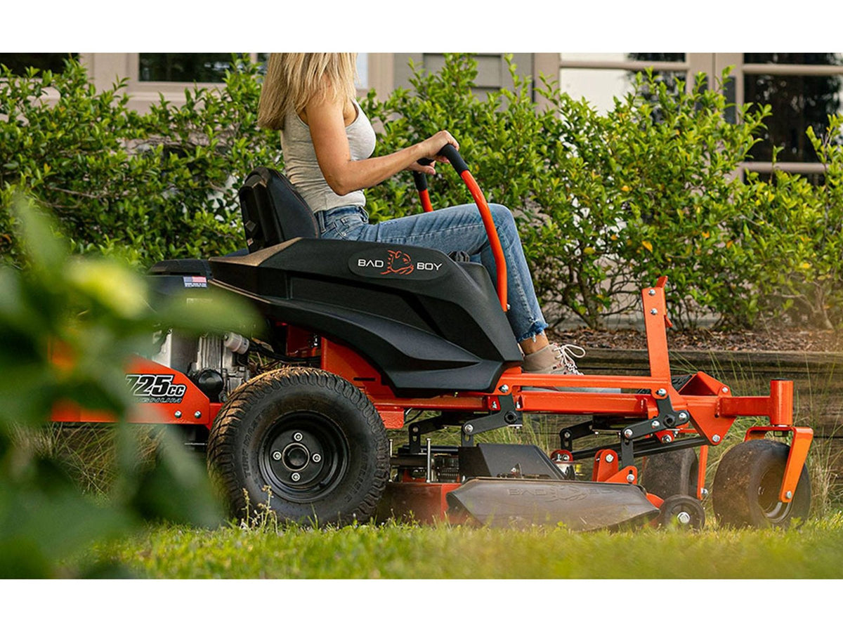 Bad Boy MZ Magnum 24 HP Gas Zero-Turn Mower 137.2cm