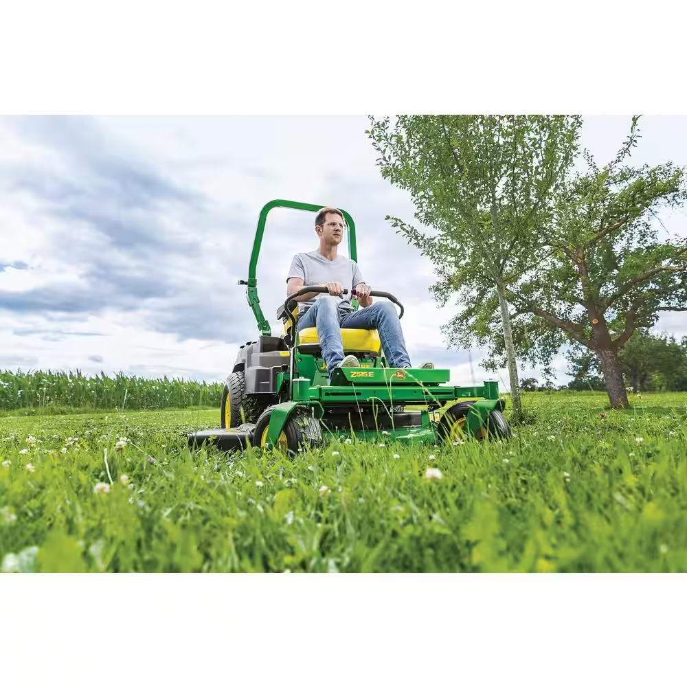 John Deere Z515E Zero-Turn Riding Mower 152cm