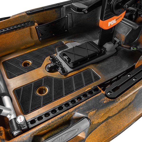 Old Town Sportsman PDL 106 Fishing Kayak 48.5kg